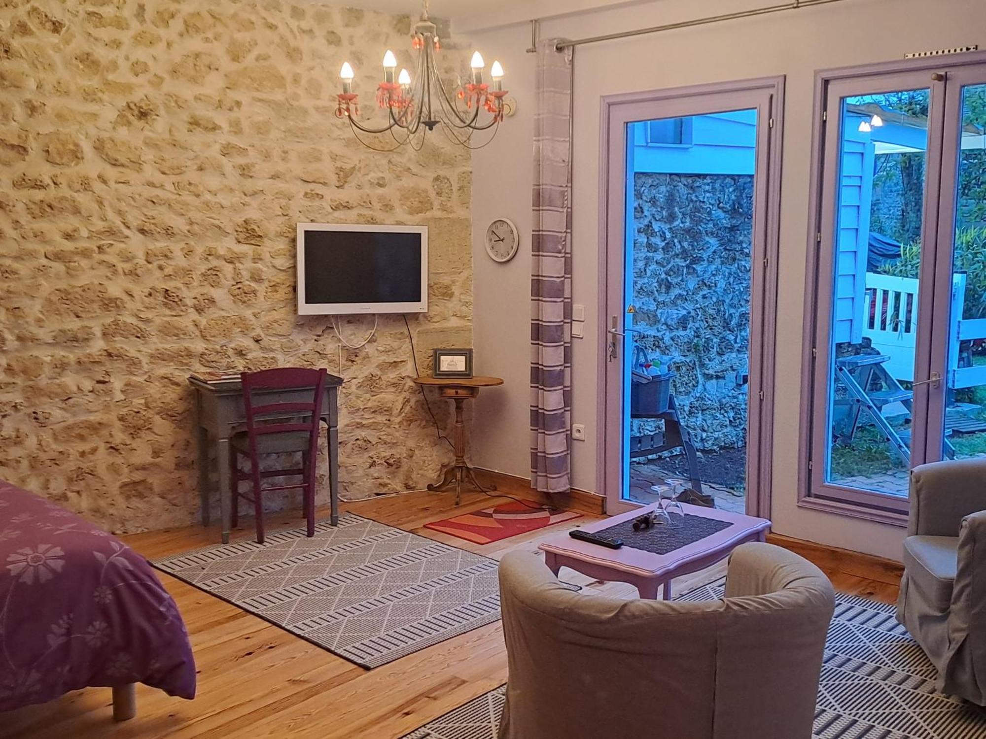 Bed and Breakfast La Cadournaise Saint-Seurin-de-Cadourne Exteriér fotografie