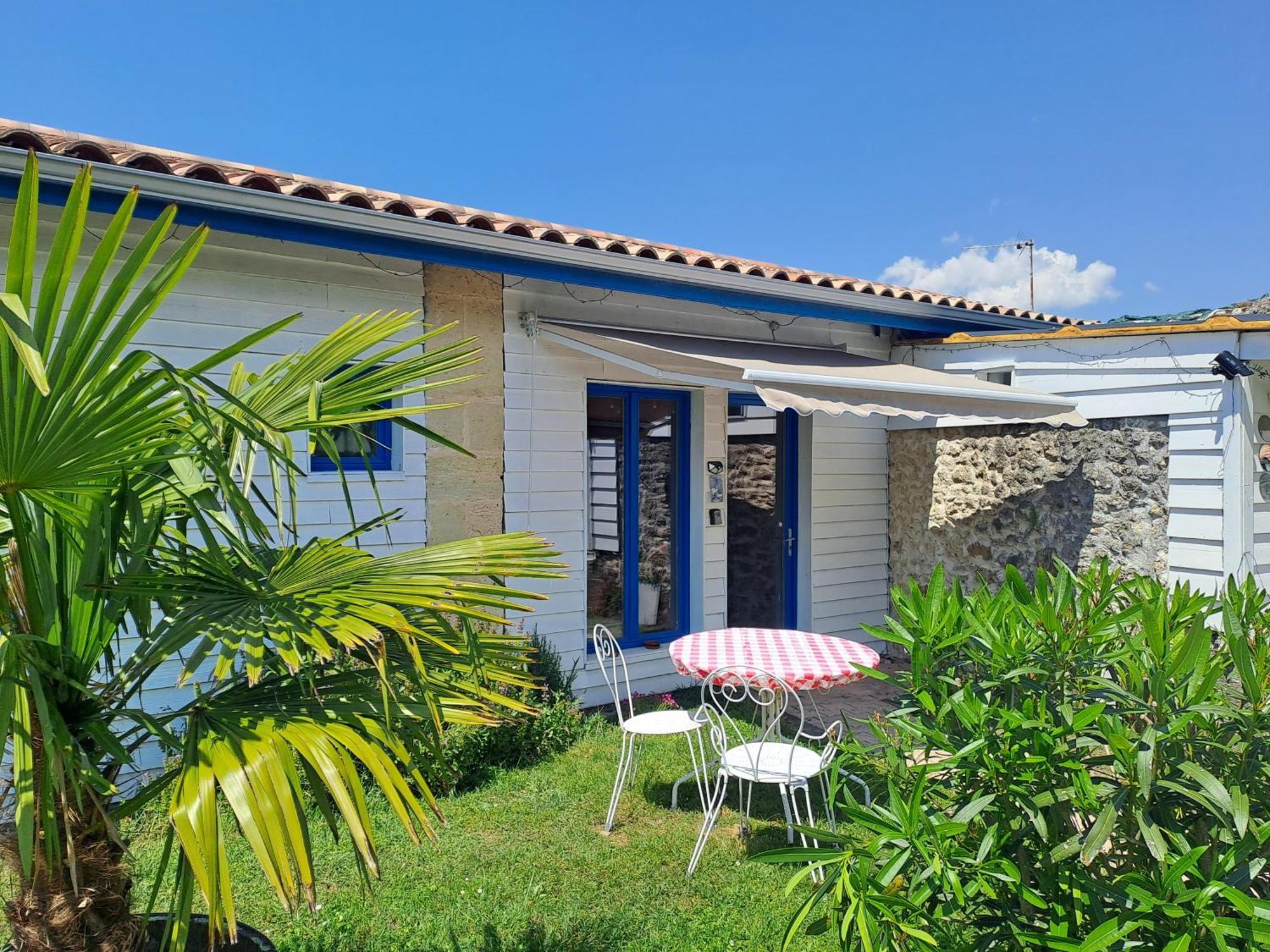 Bed and Breakfast La Cadournaise Saint-Seurin-de-Cadourne Exteriér fotografie