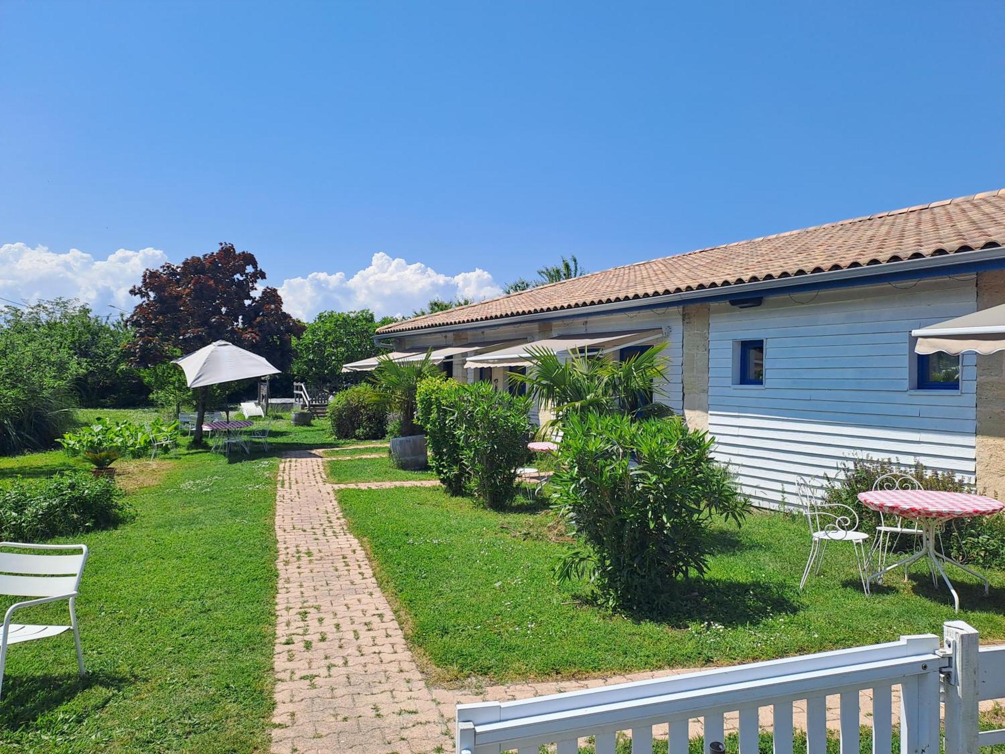 Bed and Breakfast La Cadournaise Saint-Seurin-de-Cadourne Exteriér fotografie